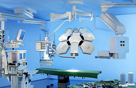 Picture of a surgical operating room.